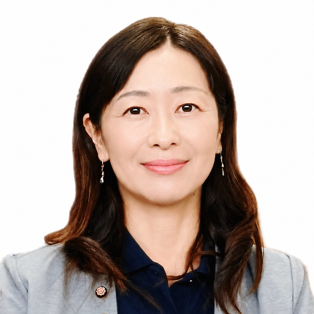 小川真由美