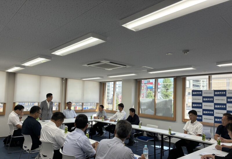 Image for the Tweet beginning: 愛知県連の幹事会を開催しました。

次期統一地方選挙に向けての議事や、党代表選挙における愛知県連の取り組み、
また、前回幹事会以降の報告事項を振り返り情報を共有したり話し合うなど、大変活発な会となりました。

#国民民主党 #愛知県連 